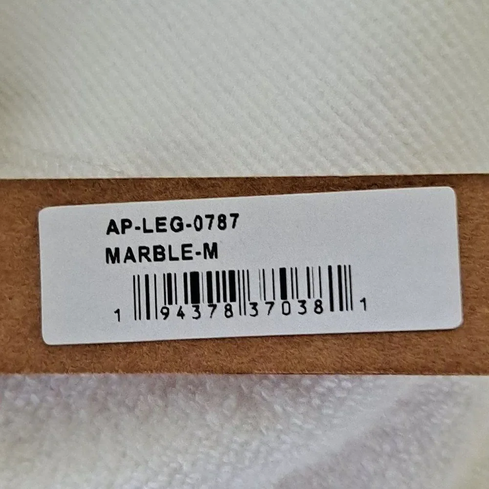 SKIMS ladies terry jogger pants NWT‎